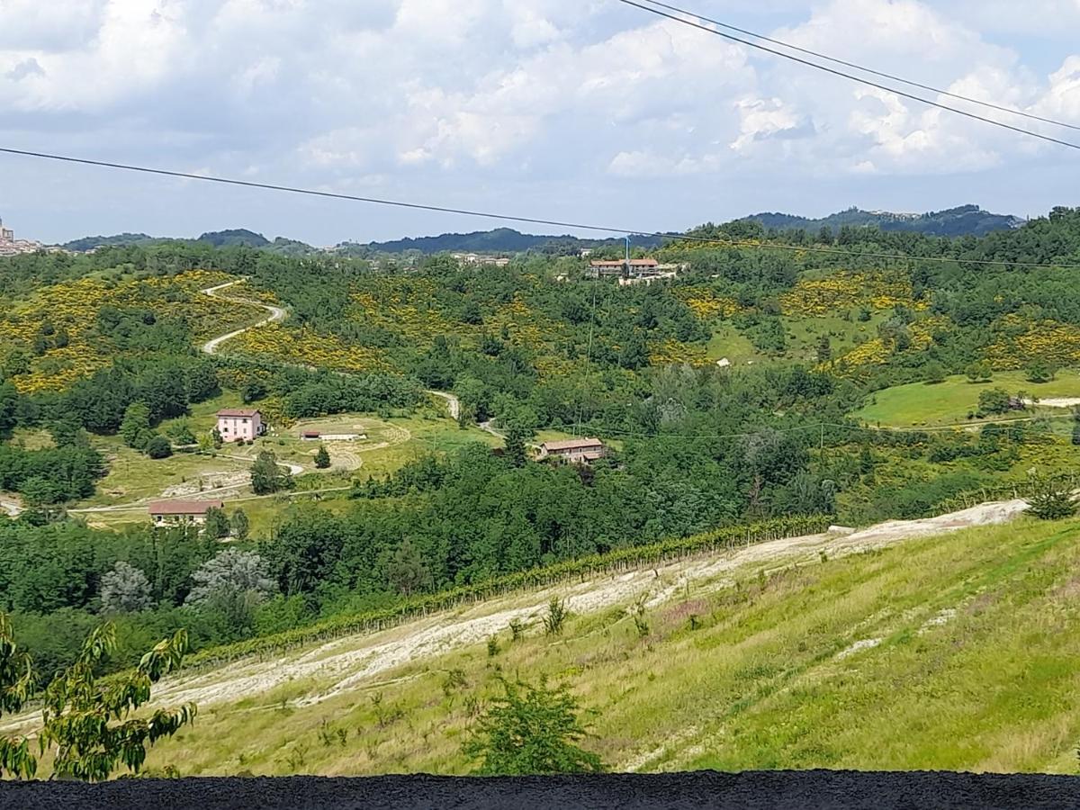 Apartamento Agriturismo IL BIANCOSPINO Bed&Wine Lerma Exterior foto